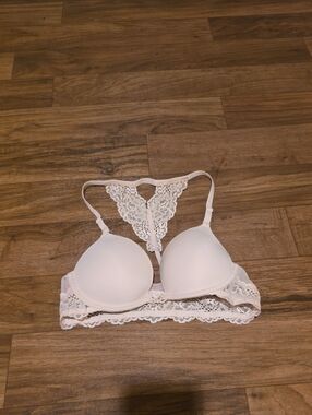 La SENZA White Lace Racerback Push-Up Bra